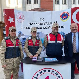 Kadına Şiddete Hayır Stantları Kuruldu - fotoğraf 4