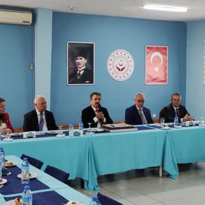 Valimiz Sayın Birol EKİCİ 24 Kasım Öğretmenler Günü Münasebetiyle Kırklareli Huzurevi Müdürlüğünden Hizmet Almakta Olan Emekli Öğretmenlerimizi Ziyaret Etti. - fotoğraf 3