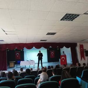 Muradiye’de Okul Müdürlerine Sosyal Hizmet Merkezi ve İlçe Sağlık Müdürlüğünden Ortak Eğitim Yapıldı - fotoğraf 2