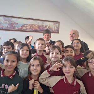 “Vatan ve Kahramanlık Buluşmaları” kapsamında kıymetli Gazilerimiz öğrenciler ile bir araya geldi. - fotoğraf 4