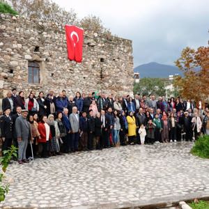 Cumhuriyetimizin 100. Yıl Etkinlikleri Kapsamında; Aziz şehitlerimizin KIymetli Aileleri ile biraraya geldik - fotoğraf 1