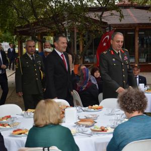 Gaziler Gününde Gazilerimiz ve Yakınları ile Kahvaltıda Buluştuk – 19.09.2019 - fotoğraf 3