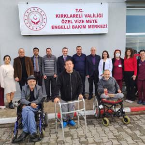 İl Müdürümüz Sayın Bilgin ÖZBAŞ Özel Vize Mete Engelli Bakım Merkezini Ziyaret Etti. - fotoğraf 1