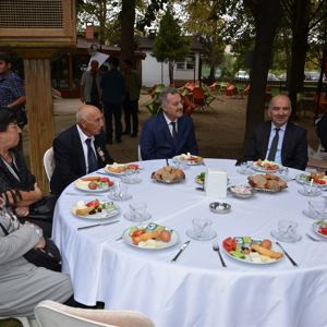 Gaziler Gününde Gazilerimiz ve Yakınları ile Kahvaltıda Buluştuk – 19.09.2019 - fotoğraf 12
