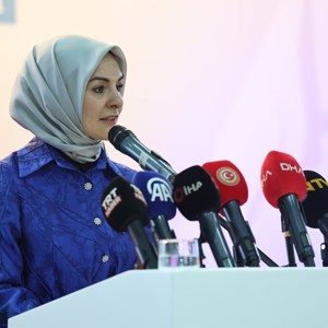 Bakanımız Mahinur Özdemir Göktaş Engelsiz Yaşam Fuarı ve Farkındalık Zirvesi'nde Konuştu - fotoğraf 1
