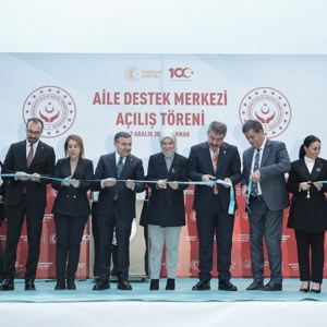 Bakanımız Göktaş, Şırnak'ta 6 Nolu Aile Destek Merkezi ile Belediye Kadın Yaşam Merkezi’nin Açılışını Yaptı - fotoğraf 2