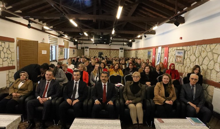 Türk Kadınına Seçme ve Seçilme Hakkının Verilmesinin 89.Yıl Dönümü Münasebetiyle Panel Düzenlendi.