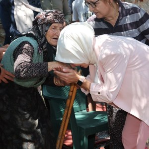 Minister Mahinur Özdemir Göktaş attended the 17th Expatriate Festival in Emirdağ, her hometown - fotoğraf 6