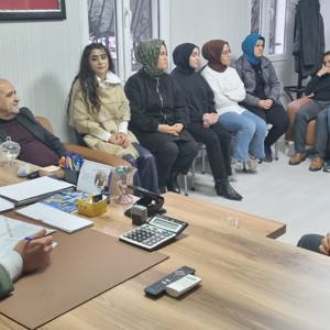 ÇOCUK EVLERİ KOORDİNASYON MERKEZİMİZ PERSONELLERİ İLE TOPLANTI YAPTIK - fotoğraf 4