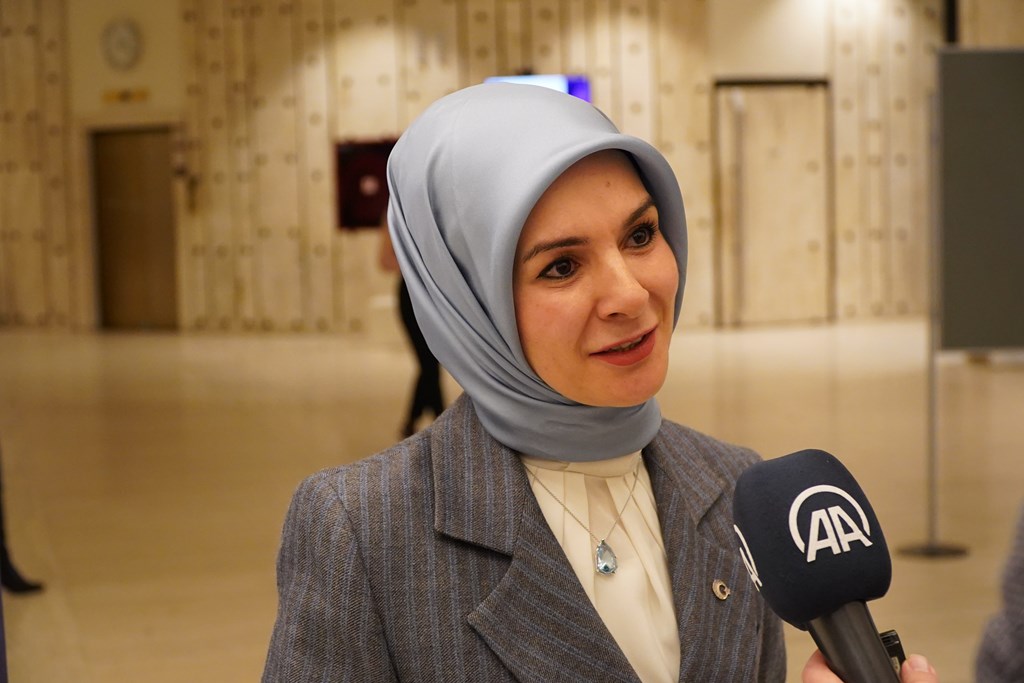 Aile ve Sosyal Hizmetler Bakanlığı, Dizi Yapımcılarıyla "Aile" Gündemli Toplantıda Buluşacak