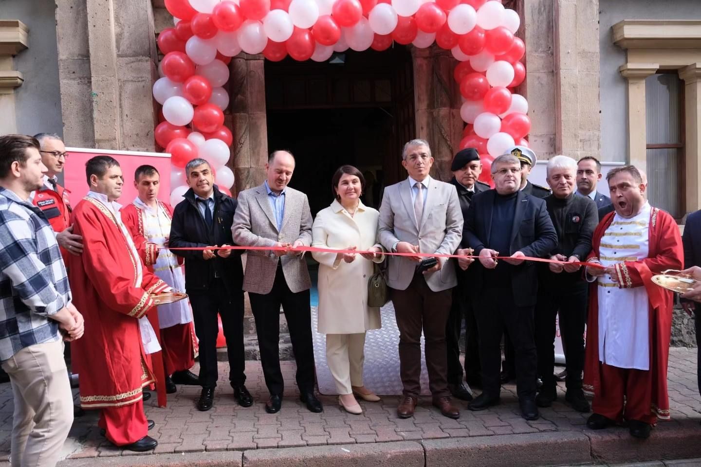 CAN AKENGİN sanat galerisindeki sergimiz..