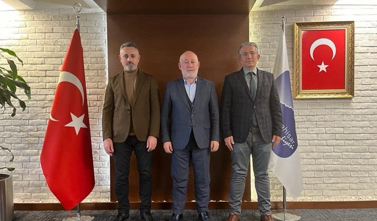 İl müdürümüz Mustafa MODAOĞLU Şebinkarahisar Belediye Başkanı Ömer Şentürk ve Akparti ilçe başkanı Fatih Karakurt ile görüştü