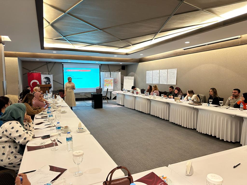 Psikososyal Destek Çocuk Alanlarında Görev Yapan Personele Yönelik Eğitimler Verildi