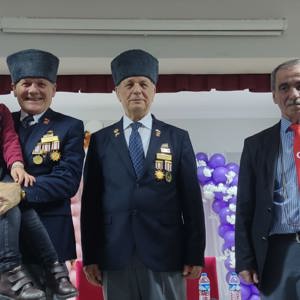 “Vatan ve Kahramanlık Buluşmaları” Projesi ile Öğrencilerle Gaziler Bir Araya Geliyor - fotoğraf 5
