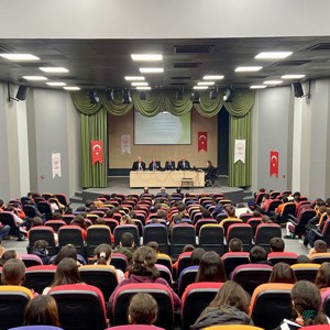 “Vatan ve Kahramanlık Buluşmaları” Projesi ile Öğrencilerle Gaziler Bir Araya Geliyor - fotoğraf 9