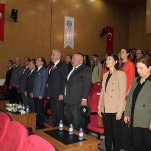 25 Kasım Kadına Yönelik Şiddete Karşı Uluslararası Mücadele Günü Farkındalık Paneli Bayburt'ta Düzenlendi - fotoğraf 4