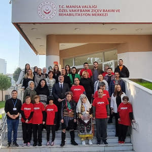 İl Müdürümüz Manisa Özel Vakıfbank Ziçev Bakım ve Rehabilitasyon Merkezini Ziyaret Etti - fotoğraf 1