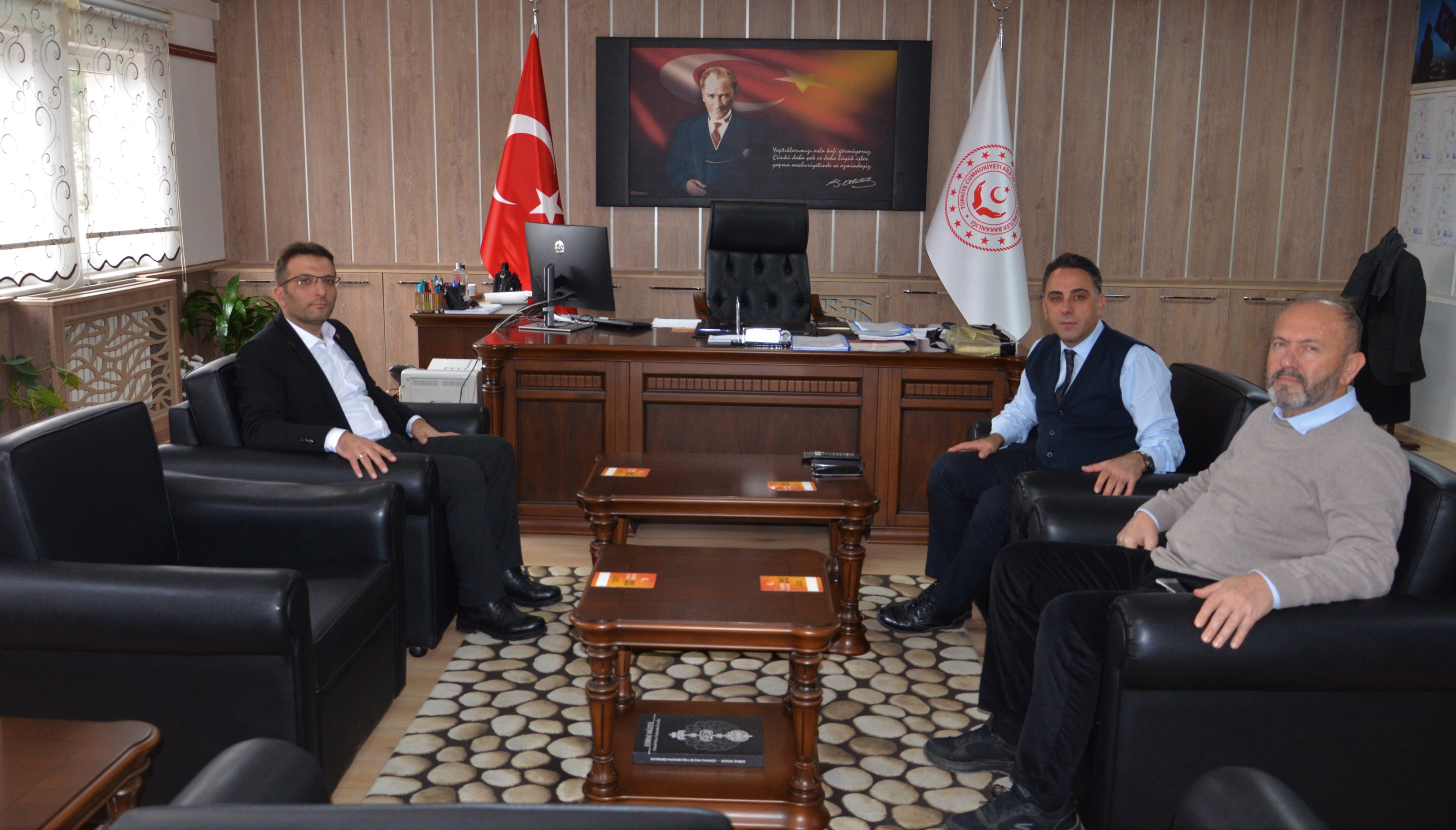 Edirne Akmercan Anadolu İmam Hatip Lisesi Müdürü İl Müdürlüğümüzü ziyaret etti.