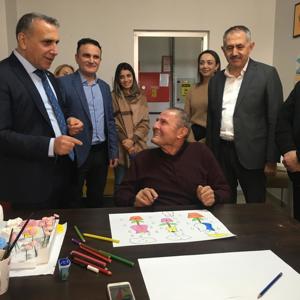 İl Müdürümüz Veysel TOPKAYA, Suluova Huzurevi Müdürlüğünü ziyaret etti. - fotoğraf 5