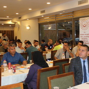 Adana Valiliğimiz Tarafından “19 Eylül Gaziler Günü” Kutlamaları Kapsamında Yemek Programı Düzenlendi - fotoğraf 20