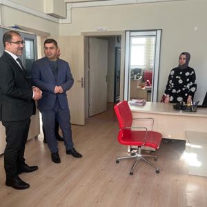 İl Müdürümüz Sayın Sahit AYDIN bağlı kuruluşumuz Sungurlu Sosyal Hizmet Merkezi Müdürlüğü'müzü ziyaret ederek çalışmalar hakkında bilgi aldı. - fotoğraf 3