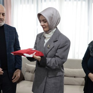 Aile ve Sosyal Hizmetler Bakanımız Mahinur ÖZDEMİR GÖKTAŞ, İlimizde Ziyaretlerde Bulundu. - fotoğraf 5