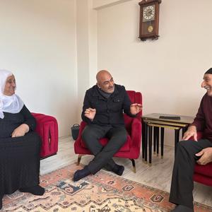 İl Müdürümüz Abdulbari AKSOY, Saray Mahallesi'nde ikamet eden Şehit Mehmet KETBOĞA'nın kıymetli ailesini ziyaret ettiler. - fotoğraf 1
