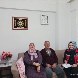 Kıbrıs Gazimiz Mehmet ARLI ve Güvenlik Korucusu Gazimiz Ali ÇETİN, İl Müdürlüğümüz tarafından aileleri ziyaret edilmiştir.  - fotoğraf 2