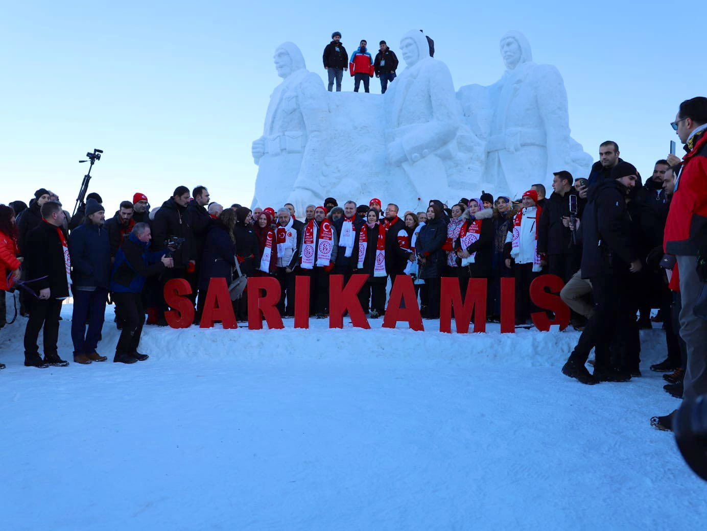 Sarıkamış Şehitlerimizi Rahmet Ve Minnetle Andık - fotoğraf 2