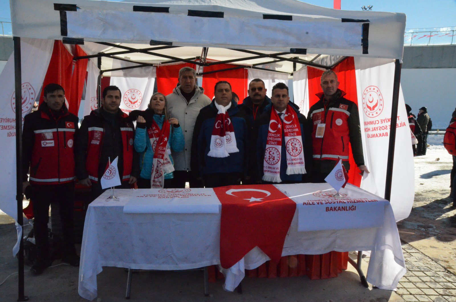 Sarıkamış Şehitlerimizi Rahmet Ve Minnetle Andık - fotoğraf 17