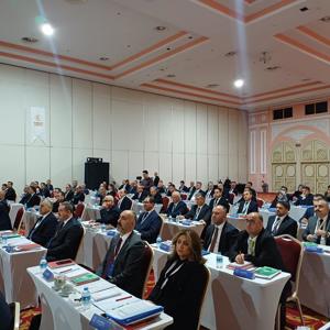 Bakanımız Sayın Mahinur Özdemir Göktaş riyasetinde Türkiye Yüzyılında yürütülen çalışmalar ve projelerin istişare edildiği İl Müdürleri Değerlendirme Toplantısına il Müdürümüz Vefa Akdoğan katılım sağladı. - fotoğraf 2