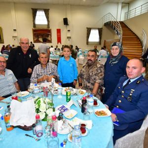 19 Eylül Gaziler Günü Nedeniyle Yemek Programı Düzenlendi - fotoğraf 3