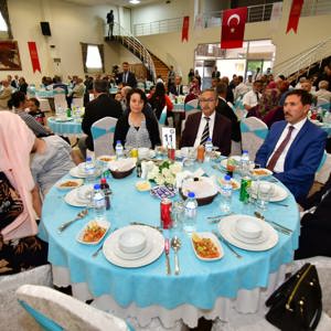 19 Eylül Gaziler Günü Nedeniyle Yemek Programı Düzenlendi - fotoğraf 8
