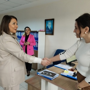 İl Müdürümüz Sayın Çiğdem AÇIKYILDIZ KAZEL ,İl Müdürlüğümüzde görev yapan personellerimizle görüşerek yürütülen çalışmalar hakkında bilgi aldı. - fotoğraf 1