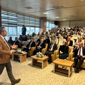 “Türkiye Yüzyılı Aile Söyleşileri” Kapsamında Müdürlüğümüzce Söyleşi Programı Düzenlendi - fotoğraf 4
