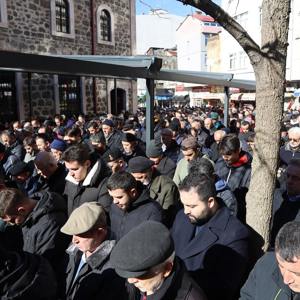 Son Yolculuğuna Uğurladığımız Kıbrıs Gazimiz Mehmet Boz Amcamızı Dualarla Defnettik - fotoğraf 4