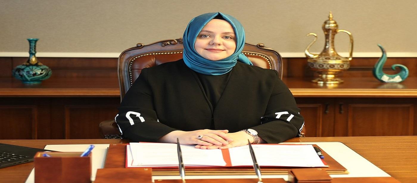 Bakan Selçuk: “Şartlı Eğitim Yardımı’ndan Yararlanan Lise Öğrencilerine Eğitim Dönemleri Başında Teşvik Ödemesi Yapıldı”