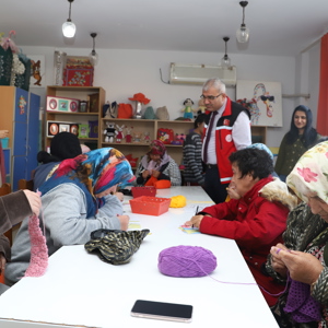 İL MÜDÜRÜMÜZDEN ÖZEL BAKIM MERKEZİNE ZİYARET - fotoğraf 3