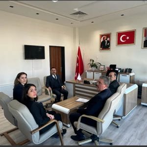 Çanakkale Valisi Sayın İlhami AKTAŞ, İl Müdürümüz Şuayip ÜNER'e Hayırlı Olsun Ziyaretinde Bulundu - fotoğraf 1