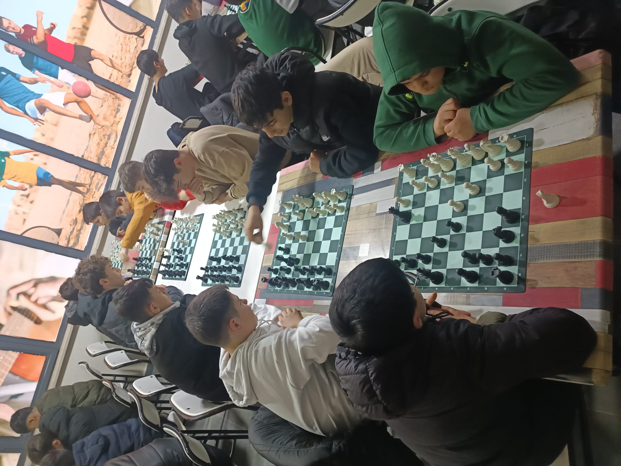 Kritik ve analitik düşünme yeteneği, bol mantıksal çıkarımlar ve tatlı rekabet ile #Satranç kampımız bugün büyük bir heyecanla başladı. Tüm çocuklarımıza başarılar diliyoruz.♟️😊  📍Silifke Mehmet Akif Ersoy Gençlik ve Satranç Eğitim Kampı 