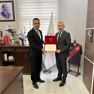 Teşekkür Belgesi Takdimi Yapıldı - fotoğraf 1