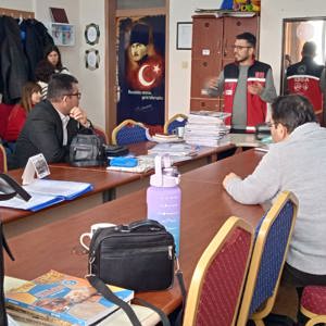#AnamurSHM tarafından, Şehit İbrahim ARMUT Fen Lisesi ögrencilerine yönelik "Sınav Kaygısı ve Başa Çıkma Yolları" ve okul öğretmenlerine yönelik ise ''Bakanlık Hizmet Modellerinin Tanıtımı" konusunda eğitim çalışması yapıldı. - fotoğraf 1