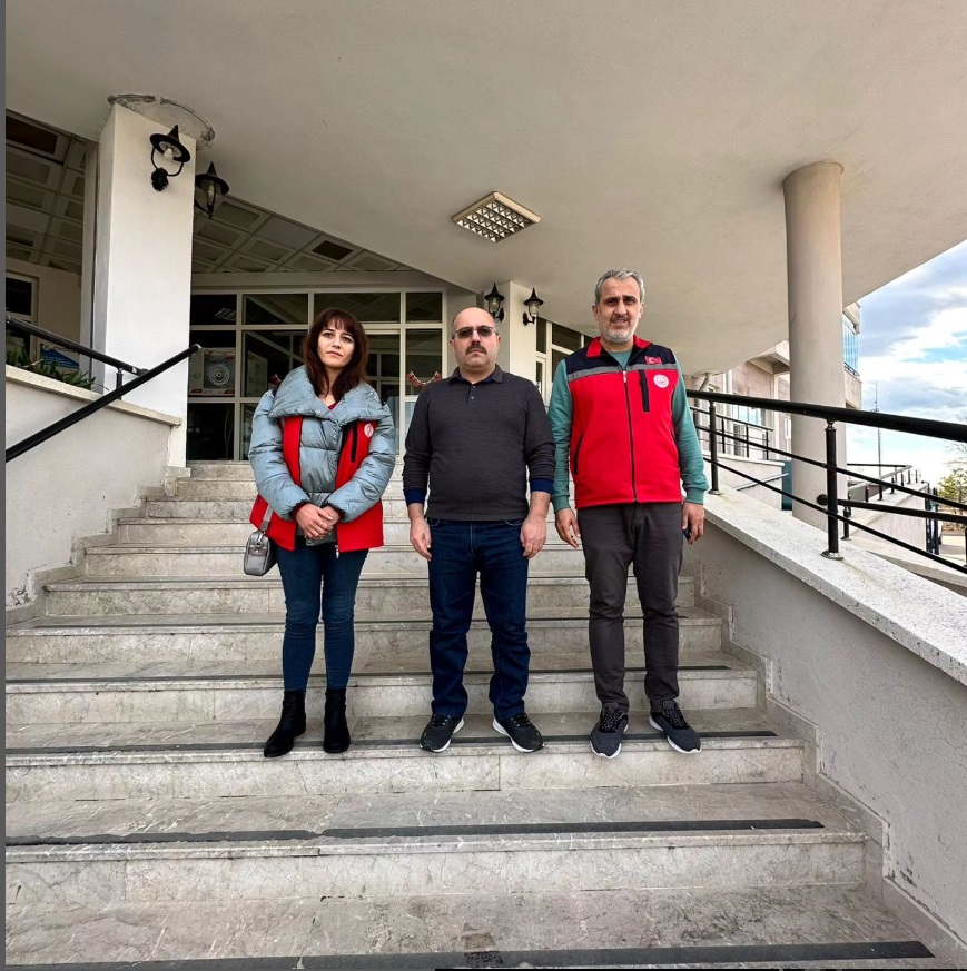 Devletimizin bekâsı uğruna canını feda eden Aziz Şehitlerimizin bizlere emaneti kıymetli ailelerini ziyaret ettik...