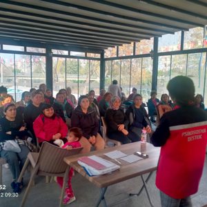 #SilifkeSHM, Silifke Bekediyesi Step ve Aerobik kursu kursiyerlerine “Sağlıklı Yaşam ve Hastalıklardan Korunma, Sağlıklı Beslenme ve Aktif Yaşlanma”konularında eğitim düzenledi. - fotoğraf 2