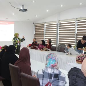 Bakanlığımız Bünyesinde İl Müdürlüğümüz Tarafından Aile Eğitim Programı Düzenleniyor - fotoğraf 5
