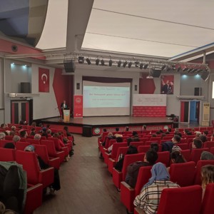 "Türkiye Yüzyılı Aile Söyleşileri" Kapsamında Manisa'da İlk Söyleşimizi Gerçekleştirdik - fotoğraf 16