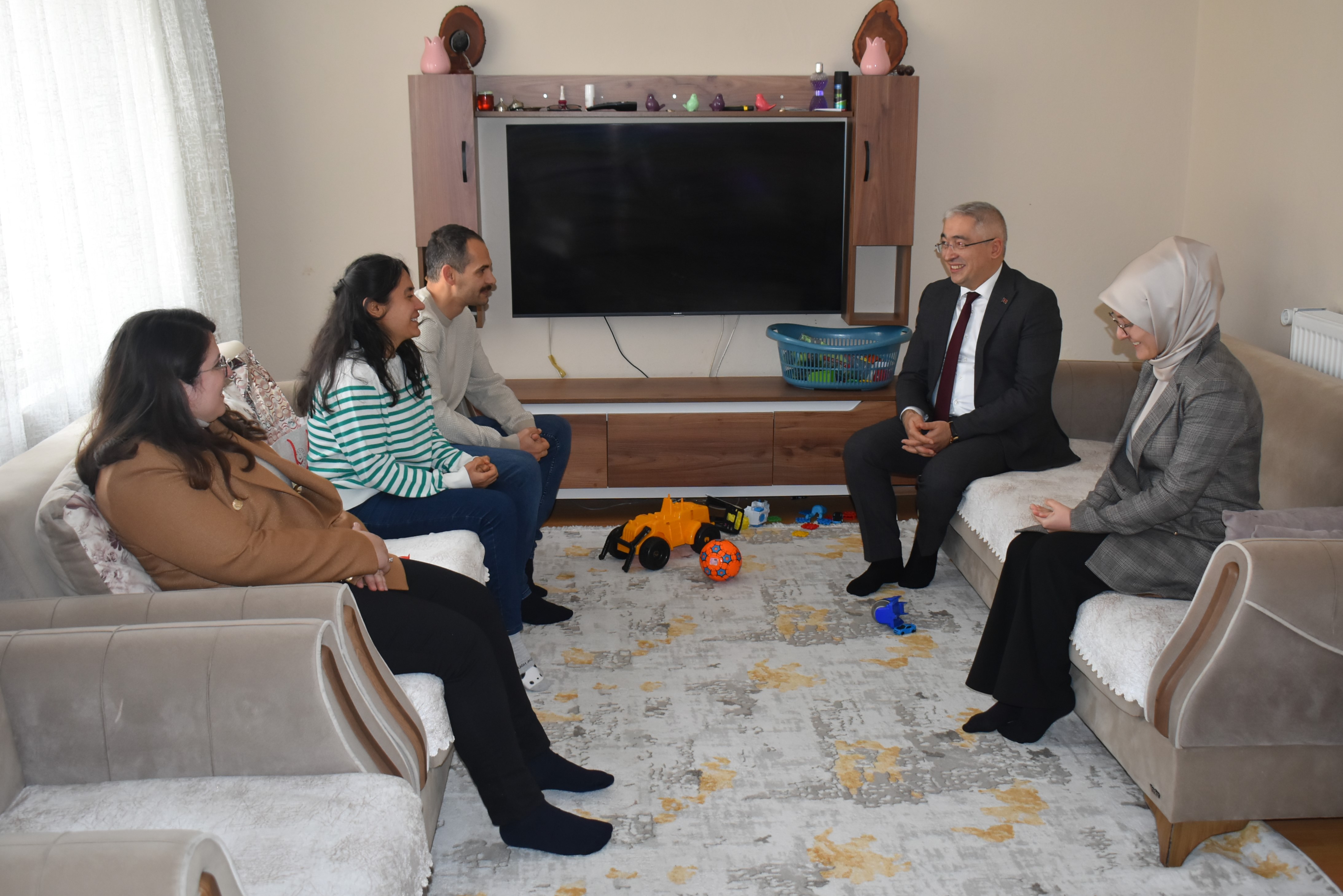 Bazı Çocuklar Anne Babalarının Kalbinden Doğar