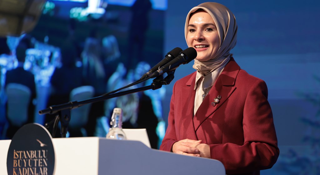 Bakanımız Mahinur Özdemir Göktaş "İstanbul'u Büyüten Kadınlar" Programına Katıldı