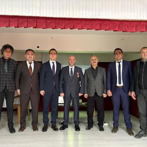Kahraman 15 Temmuz Gazimiz Ferhat GÖKMEN “Vatan ve Kahramanlık Buluşmaları” Kapsamında öğrenciler ile bir araya geldi. - fotoğraf 4
