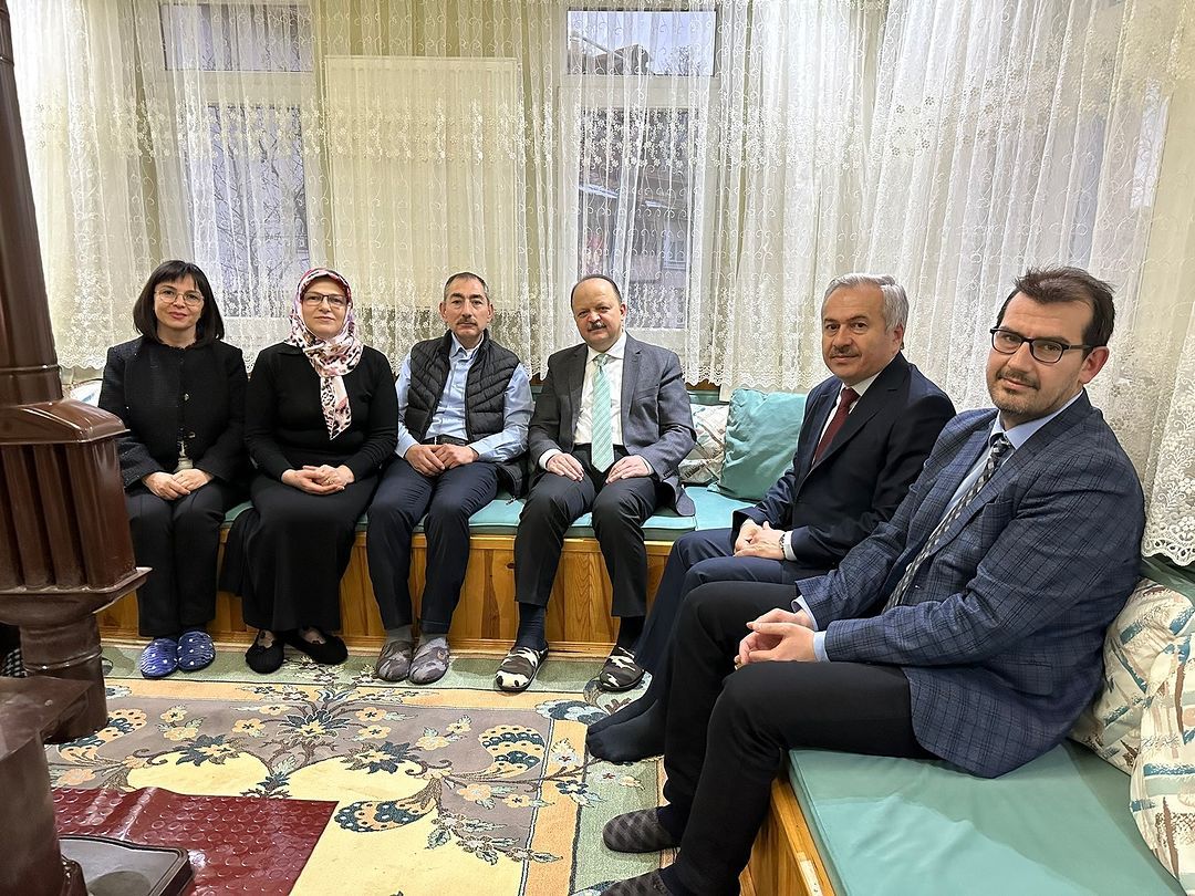 Valimiz Meftun Dallı'dan Koruyucu Aile Ziyareti